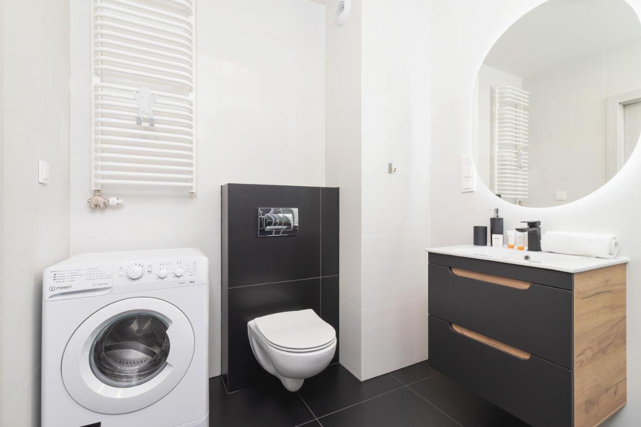 Salsa Apartments Cracow By Renters 克拉科夫 外观 照片