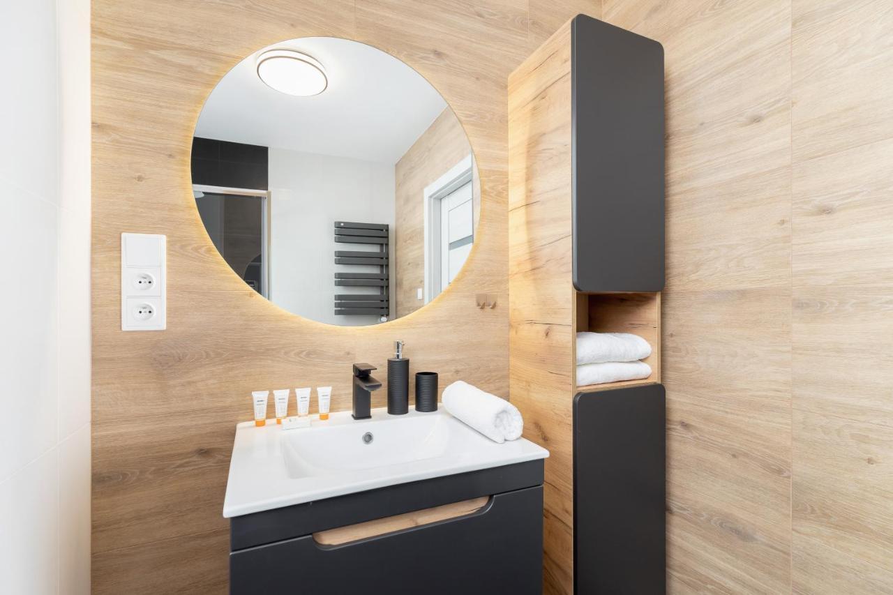 Salsa Apartments Cracow By Renters 克拉科夫 外观 照片